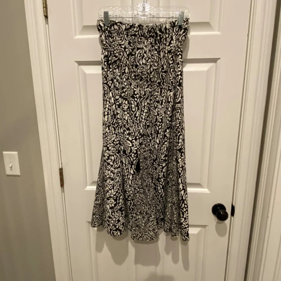 Zara Black white pattern tassel tie maxi skirt 16632 - Picture 8 of 15